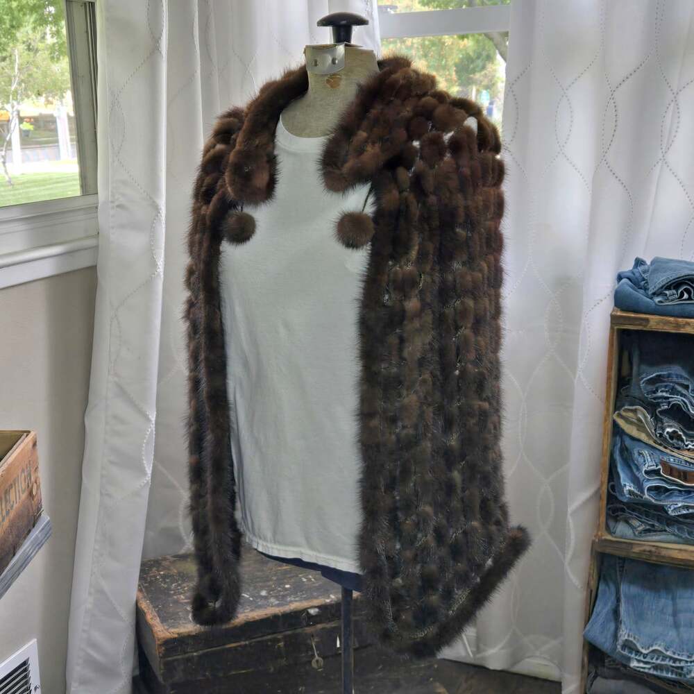 Vintage Hand-Knitted Real Mink Fur - Lord Taylor - Made in Italy Shawl Cape Wrap